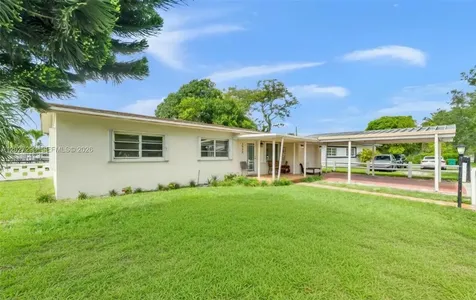 1900 NW 131st Street Miami FL 33167