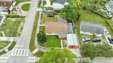 1900 NW 131st Street Miami FL 33167