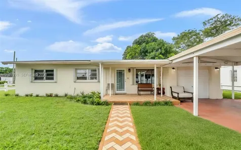 1900 NW 131st Street Miami FL 33167