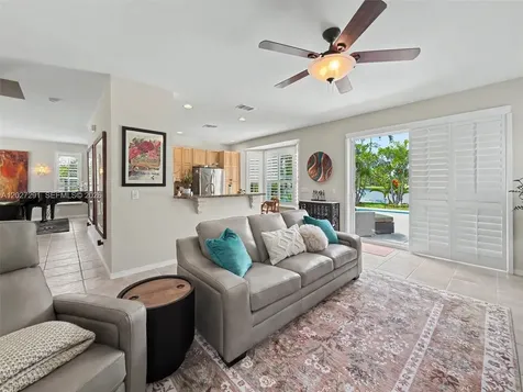 1532 NW 133rd Avenue Pembroke Pines FL 33028