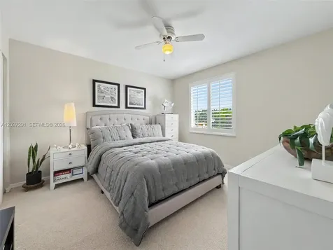 1532 NW 133rd Avenue Pembroke Pines FL 33028