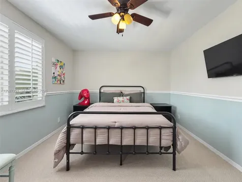 1532 NW 133rd Avenue Pembroke Pines FL 33028