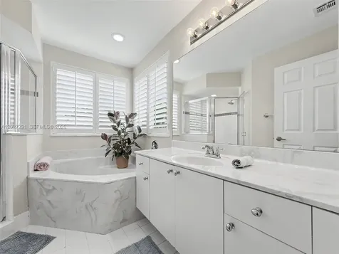 1532 NW 133rd Avenue Pembroke Pines FL 33028
