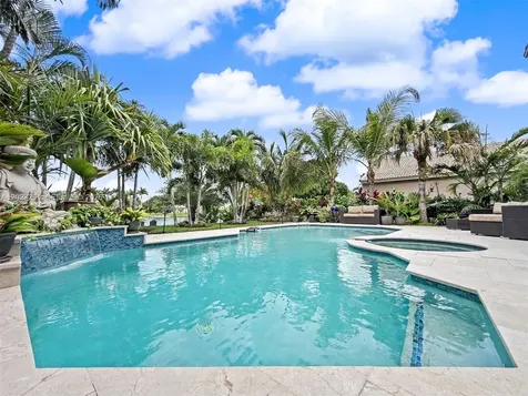 1532 NW 133rd Avenue Pembroke Pines FL 33028