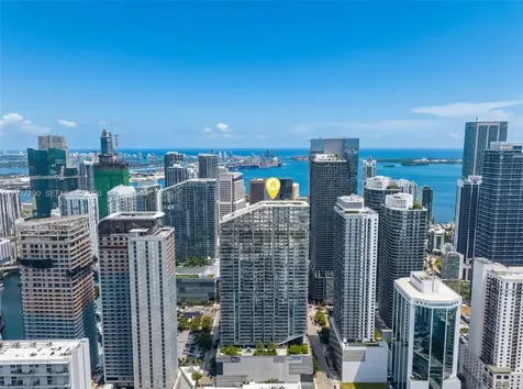 88 SW 7th Street Miami FL 33130