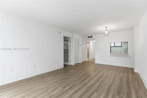 1665 Bay Road Miami Beach FL 33139
