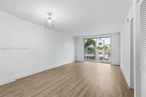 1665 Bay Road Miami Beach FL 33139