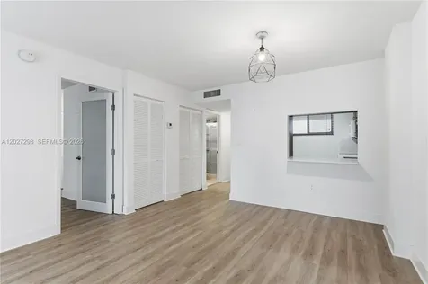 1665 Bay Road Miami Beach FL 33139