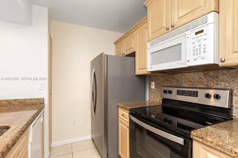 6995 NW 186th Street Hialeah FL 33015