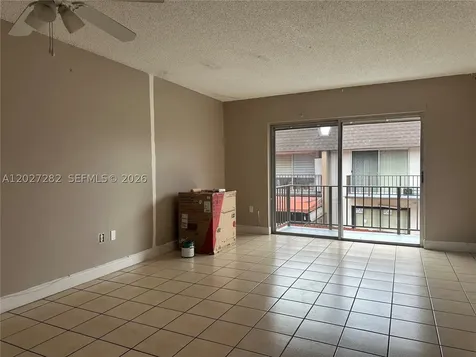 890 SW 129th Place Miami FL 33184