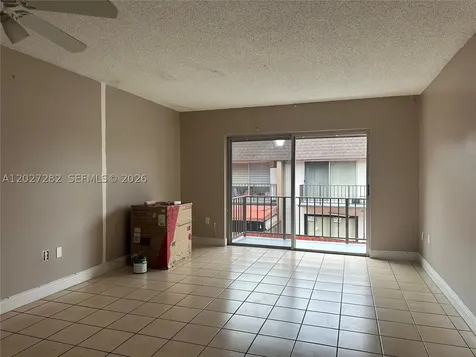 890 SW 129th Place Miami FL 33184