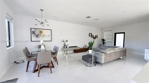 1392 Canary Island Drive Weston FL 33327