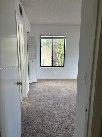 718 Sunny Pine Way Green Acres FL 33415