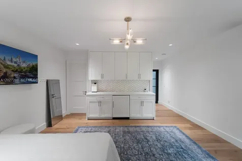 7101 SW 66th Street Miami FL 33143