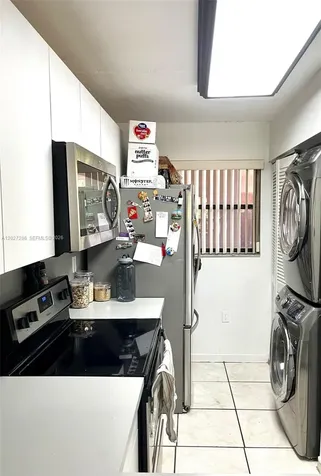 10253 NW 9th Street Circle Miami FL 33172