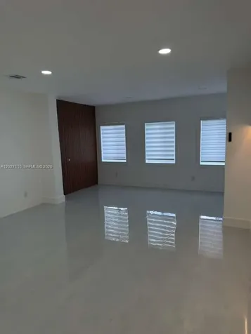2426 NW 43rd Street Miami FL 33142