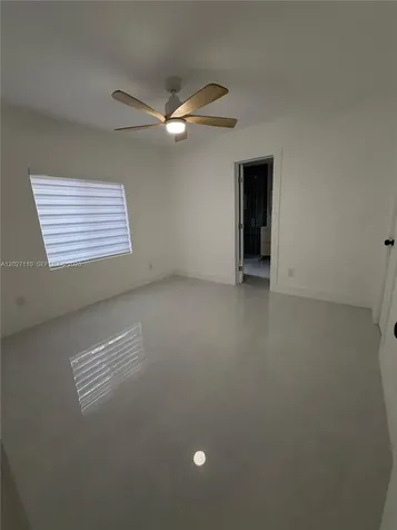 2426 NW 43rd Street Miami FL 33142