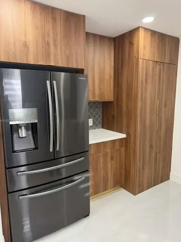 2426 NW 43rd Street Miami FL 33142