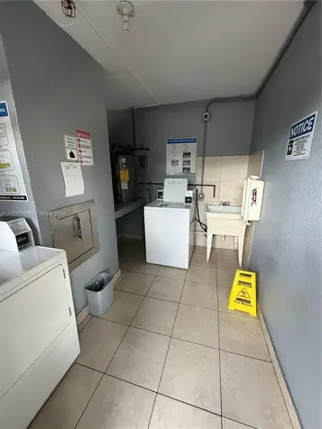 220 SW 9th Avenue Hallandale Beach FL 33009