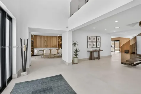 12111 NW 5th Court Plantation FL 33325