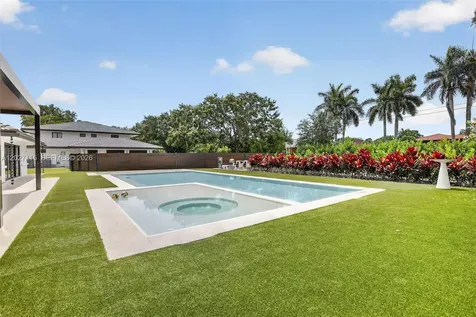 12111 NW 5th Court Plantation FL 33325