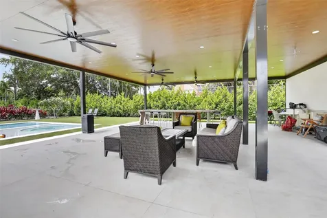 12111 NW 5th Court Plantation FL 33325