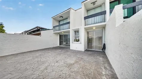 9179 Fontainebleau Boulevard Miami FL 33172