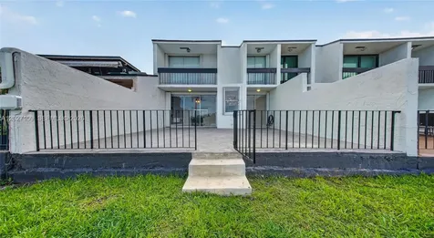 9179 Fontainebleau Boulevard Miami FL 33172