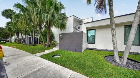 9179 Fontainebleau Boulevard Miami FL 33172