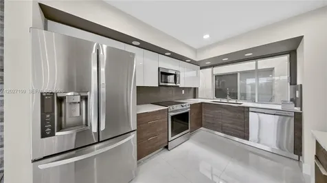 9179 Fontainebleau Boulevard Miami FL 33172