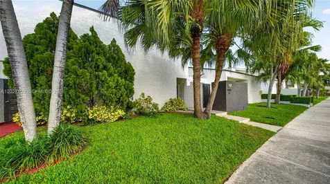9179 Fontainebleau Boulevard Miami FL 33172