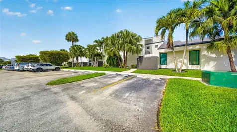 9179 Fontainebleau Boulevard Miami FL 33172