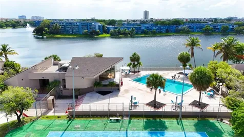 9179 Fontainebleau Boulevard Miami FL 33172