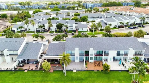 9179 Fontainebleau Boulevard Miami FL 33172