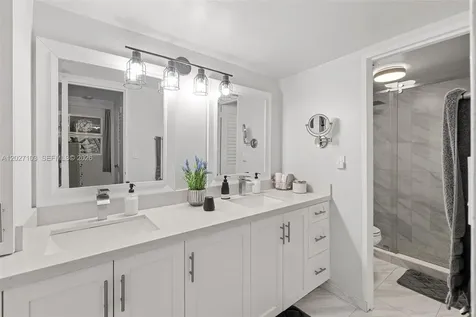 5001 Collins Avenue Miami Beach FL 33140