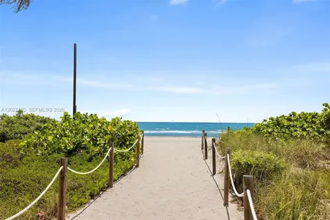 5001 Collins Avenue Miami Beach FL 33140
