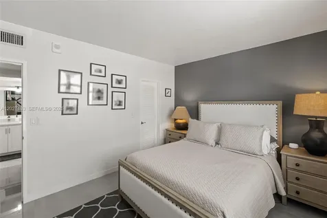 5001 Collins Avenue Miami Beach FL 33140