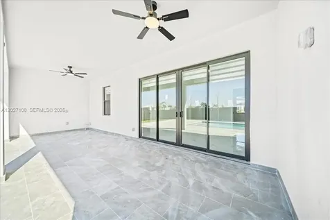 1226 NE 5th Place Cape Coral FL 33909