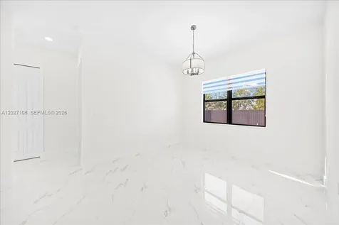 1226 NE 5th Place Cape Coral FL 33909