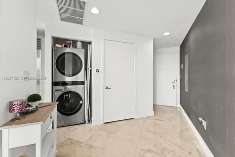 18201 Collins Avenue Sunny Isles Beach FL 33160