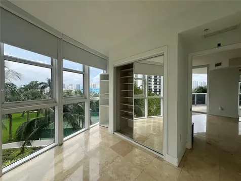 18201 Collins Avenue Sunny Isles Beach FL 33160