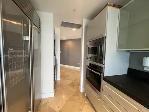 18201 Collins Avenue Sunny Isles Beach FL 33160