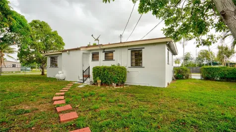 10420 SW 149th Street Miami FL 33176