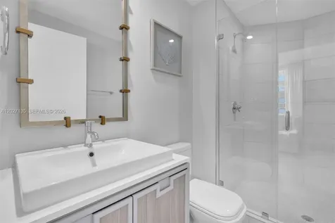 2900 NE 7th Avenue Miami FL 33137