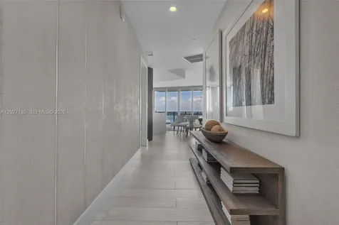 2900 NE 7th Avenue Miami FL 33137