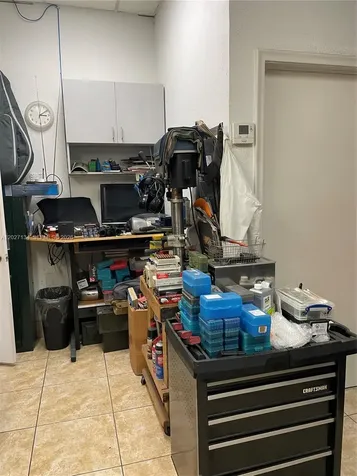 2005 W 62nd Street Hialeah FL 33016