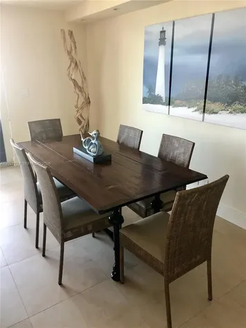 607 Ocean Drive Key Biscayne FL 33149