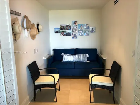 607 Ocean Drive Key Biscayne FL 33149