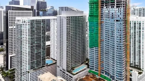 77 SE 5th Miami FL 33131