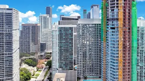 77 SE 5th Miami FL 33131